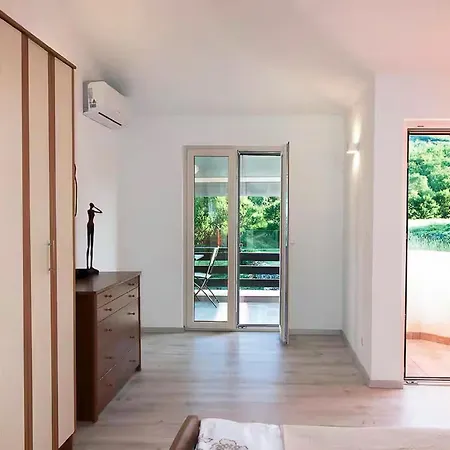 Cozy In Lokvicici Casa de Férias Lokvicic